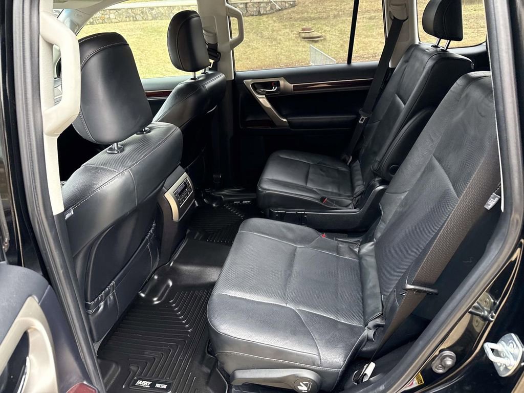 Used 2019 Lexus GX 460 Premium image 15