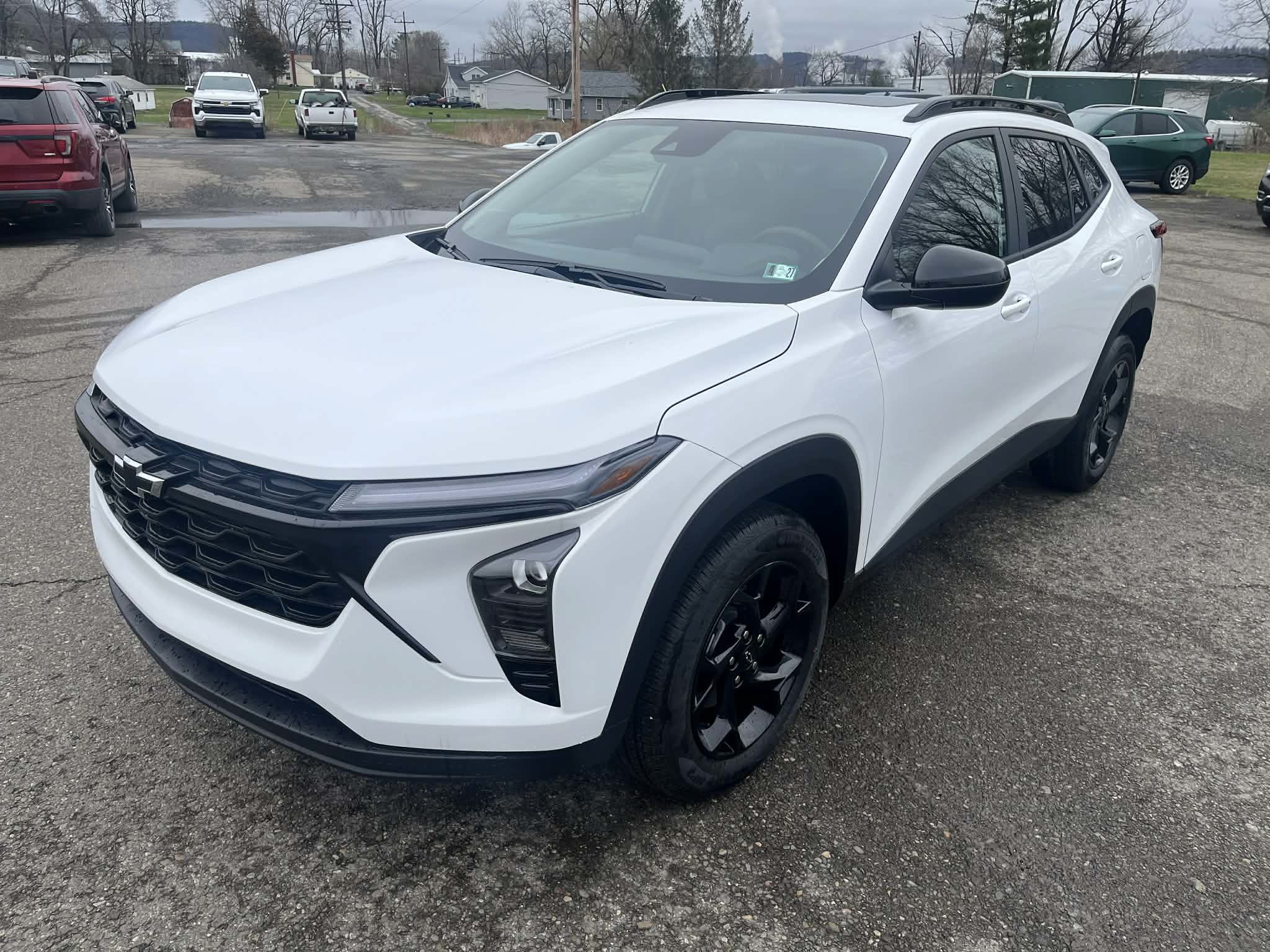 Used 2026 Chevrolet Trax LT w/ Sunroof Package