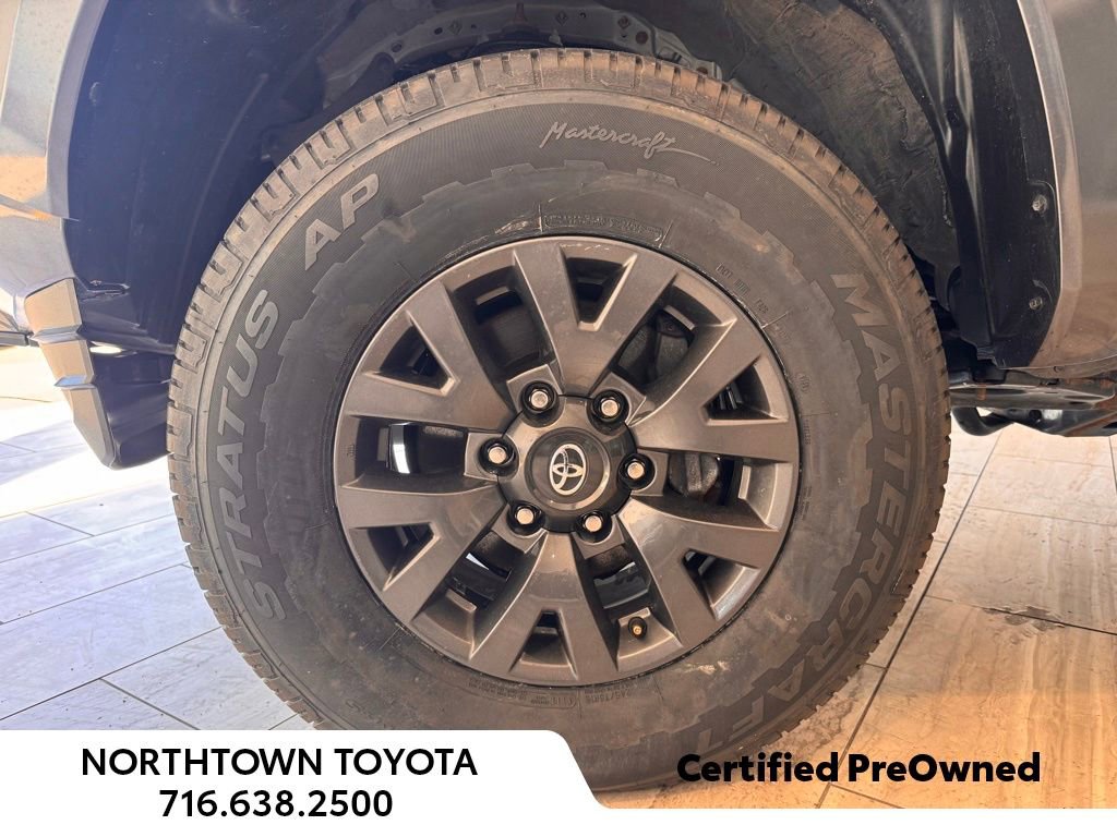 Used 2023 Toyota Tacoma SR5 AWD/4WD image 24