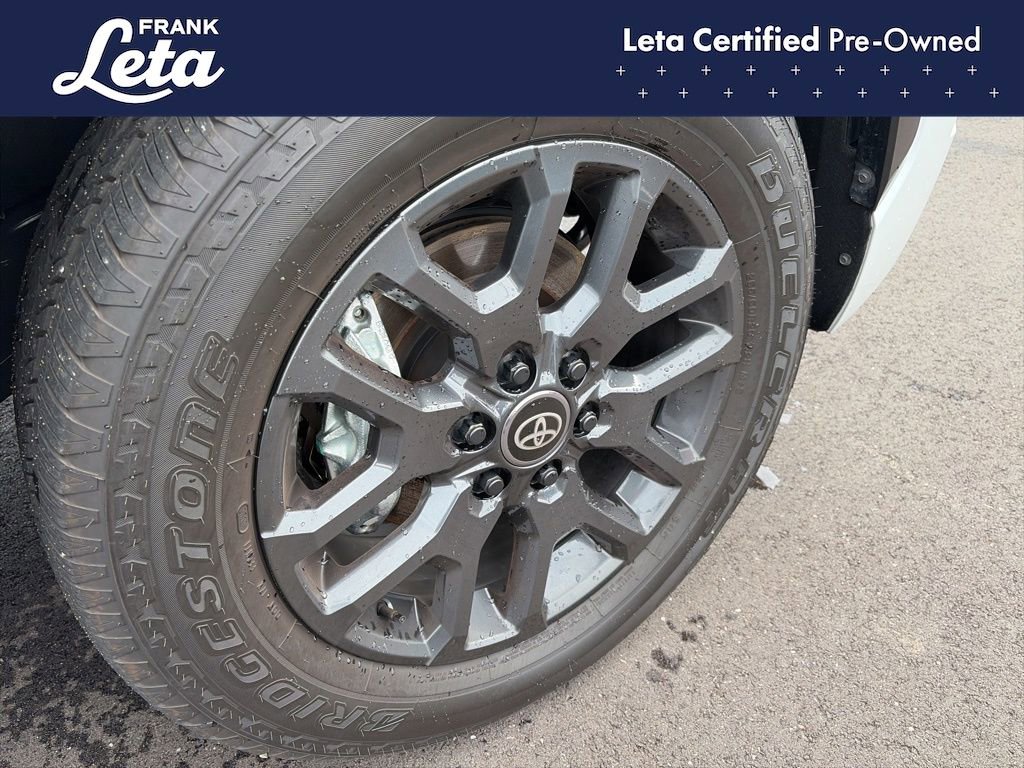 Used 2026 Toyota Sequoia Platinum AWD/4WD image 40