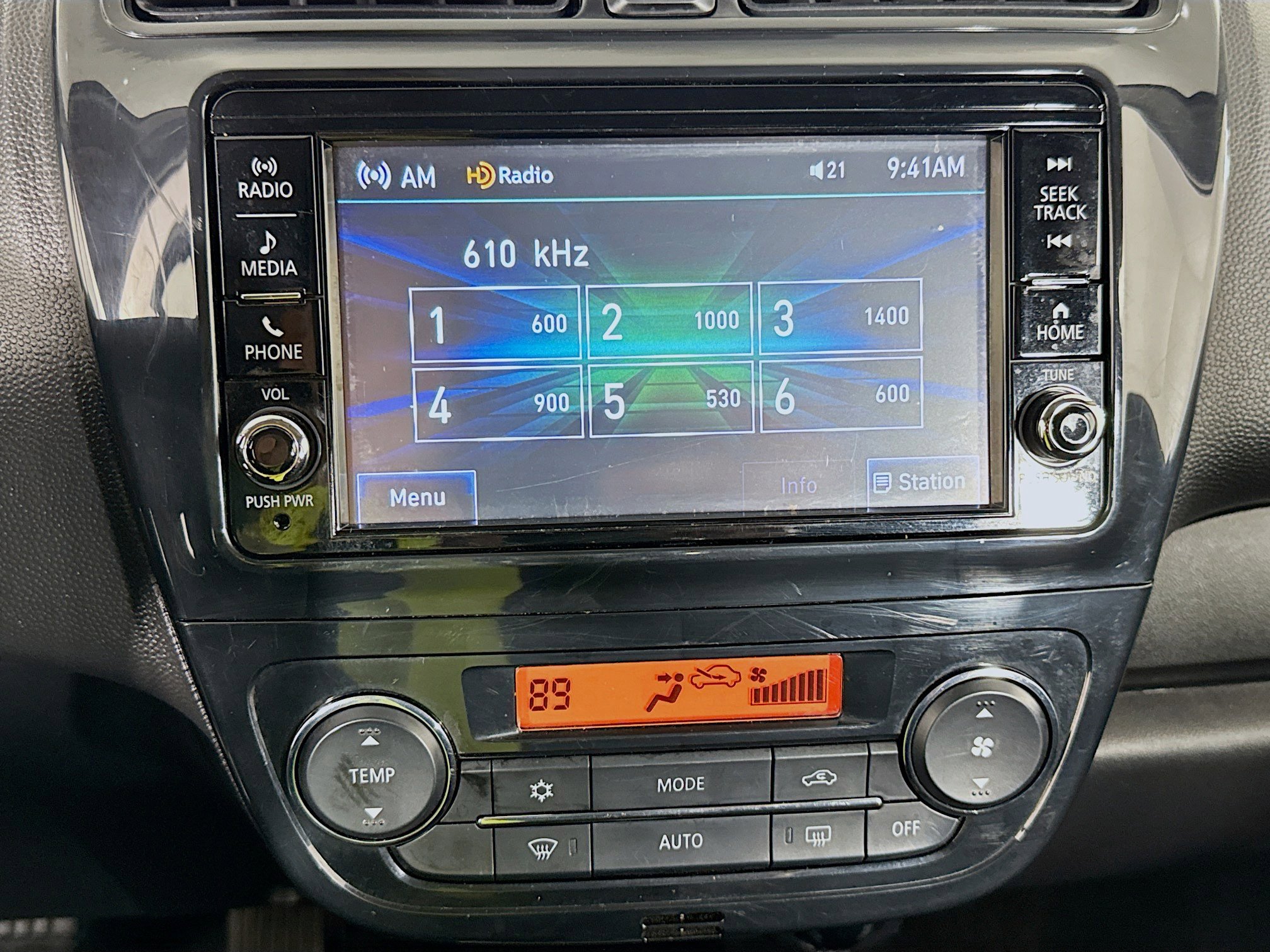 Used 2020 Mitsubishi Mirage ES image 17