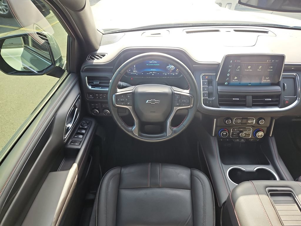 Used 2024 Chevrolet Suburban RST w/ Luxury Package AWD/4WD image 12