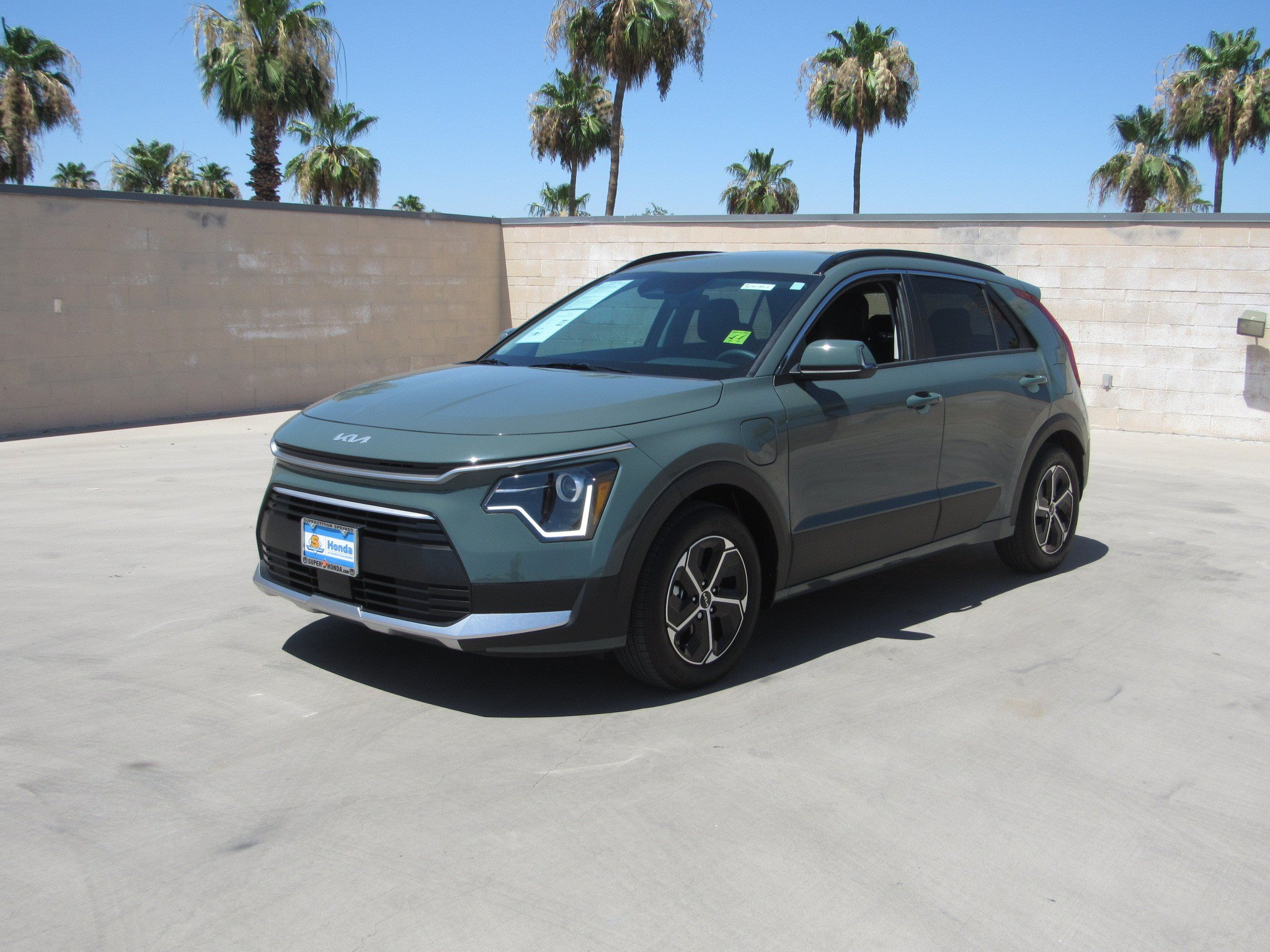 Used 2025 Kia Niro EX