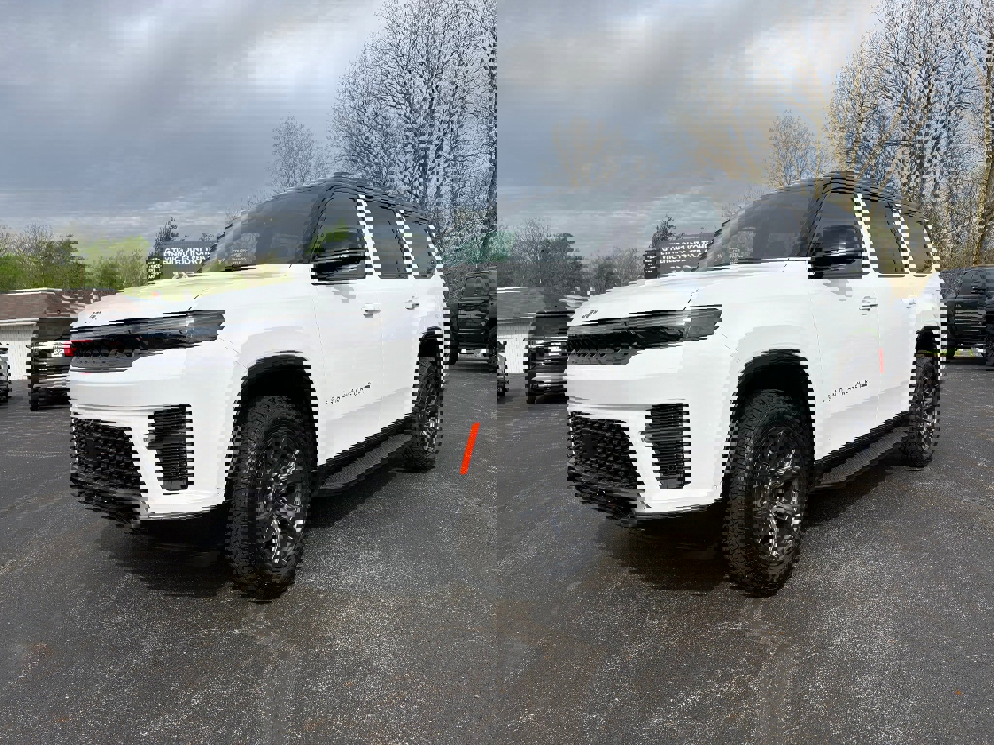 New 2026 Jeep Grand Wagoneer 4WD image 2