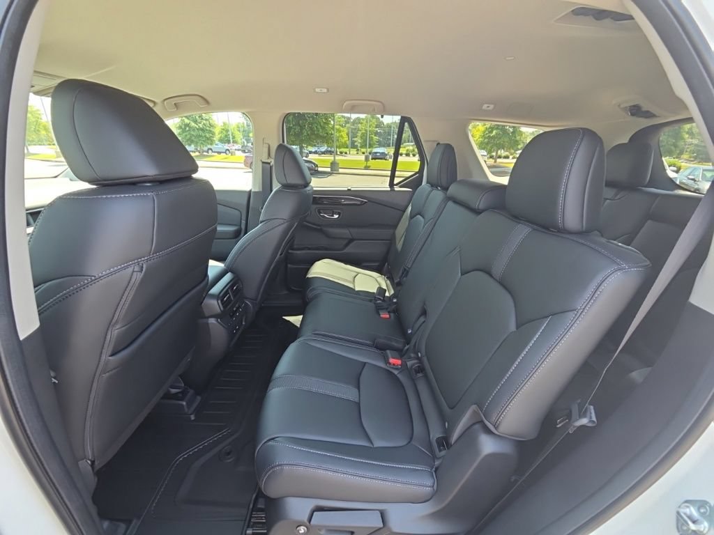 New 2026 Honda Pilot EX-L image 12