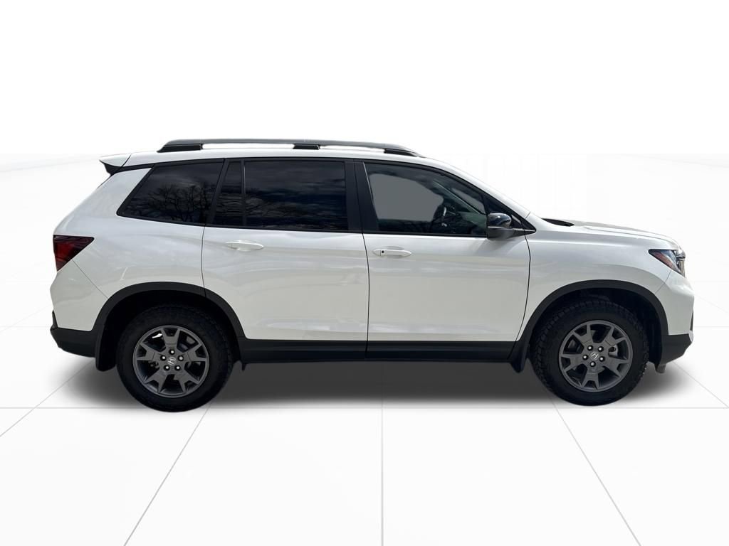 Certified 2024 Honda Passport TrailSport image 8