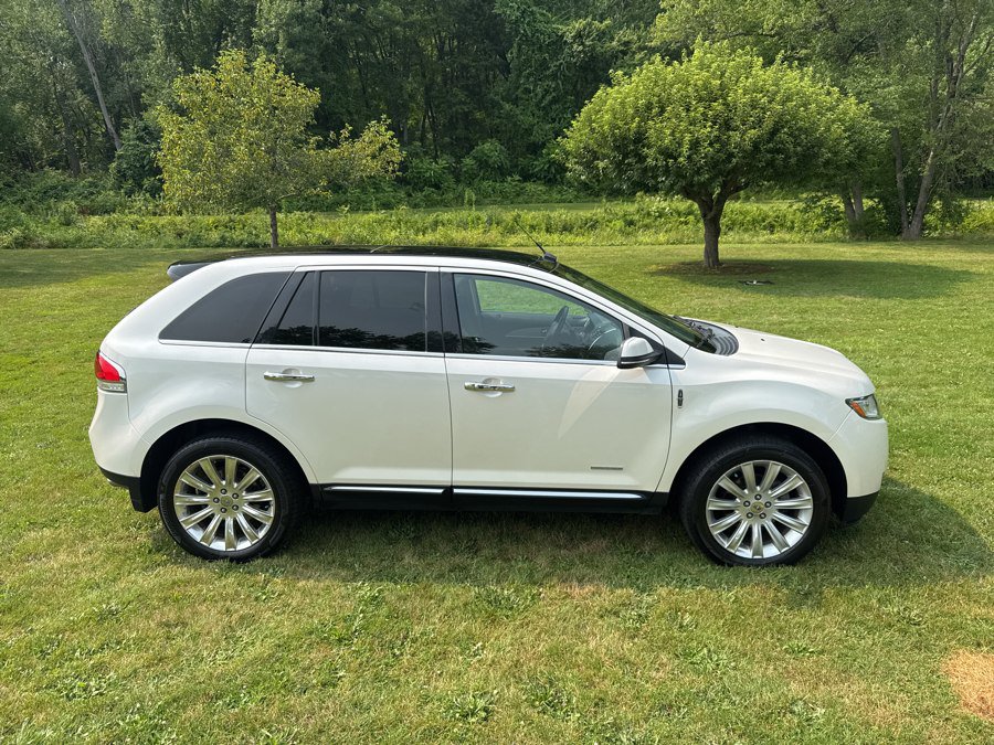 Used 2012 Lincoln MKX AWD image 33