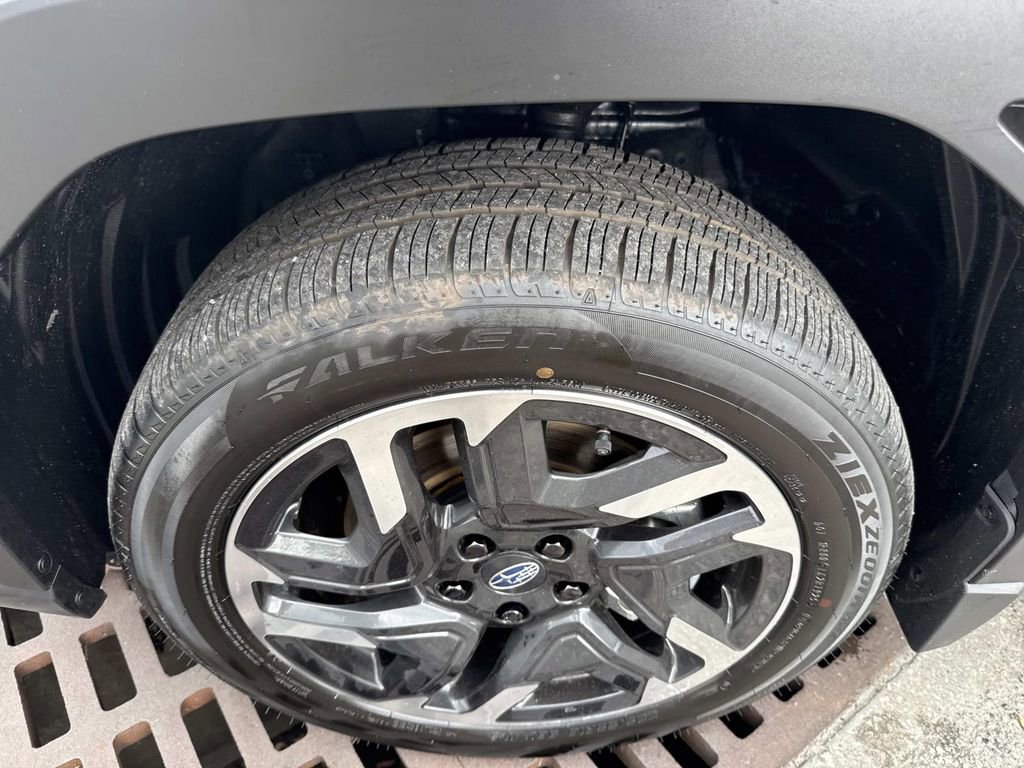 New 2025 Subaru Forester Limited image 10