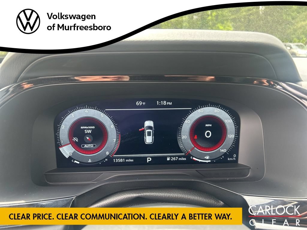 Used 2024 Nissan Pathfinder Platinum w/ Cargo Package AWD/4WD image 17