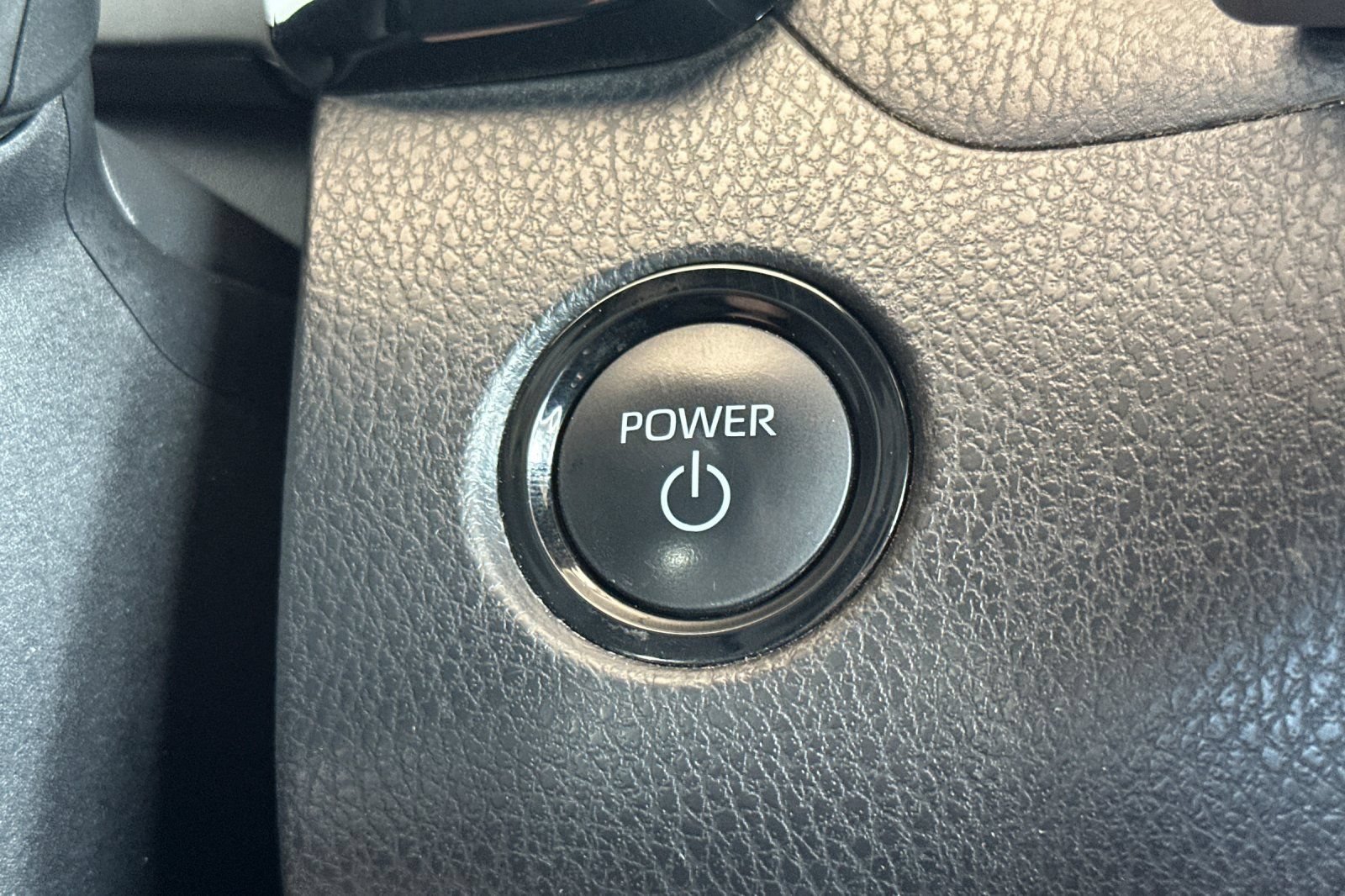 Certified 2025 Toyota Camry LE AWD/4WD image 25