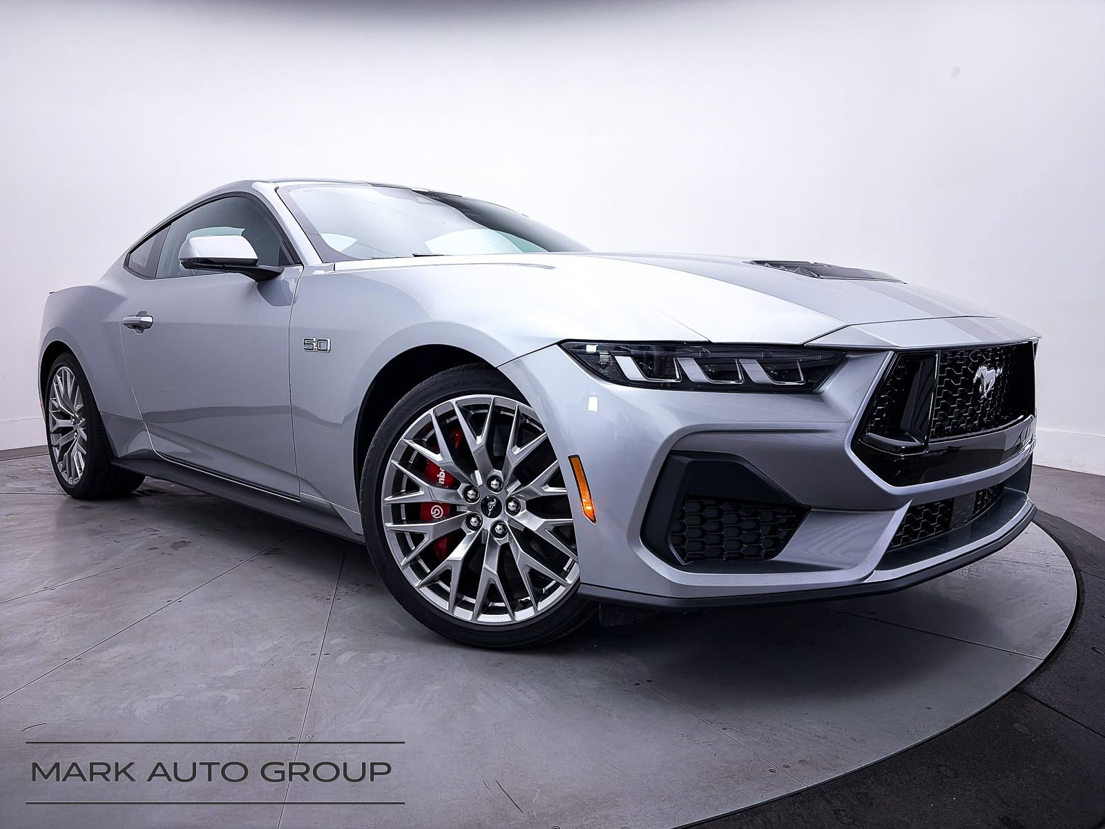 Used 2024 Ford Mustang GT Premium image 1