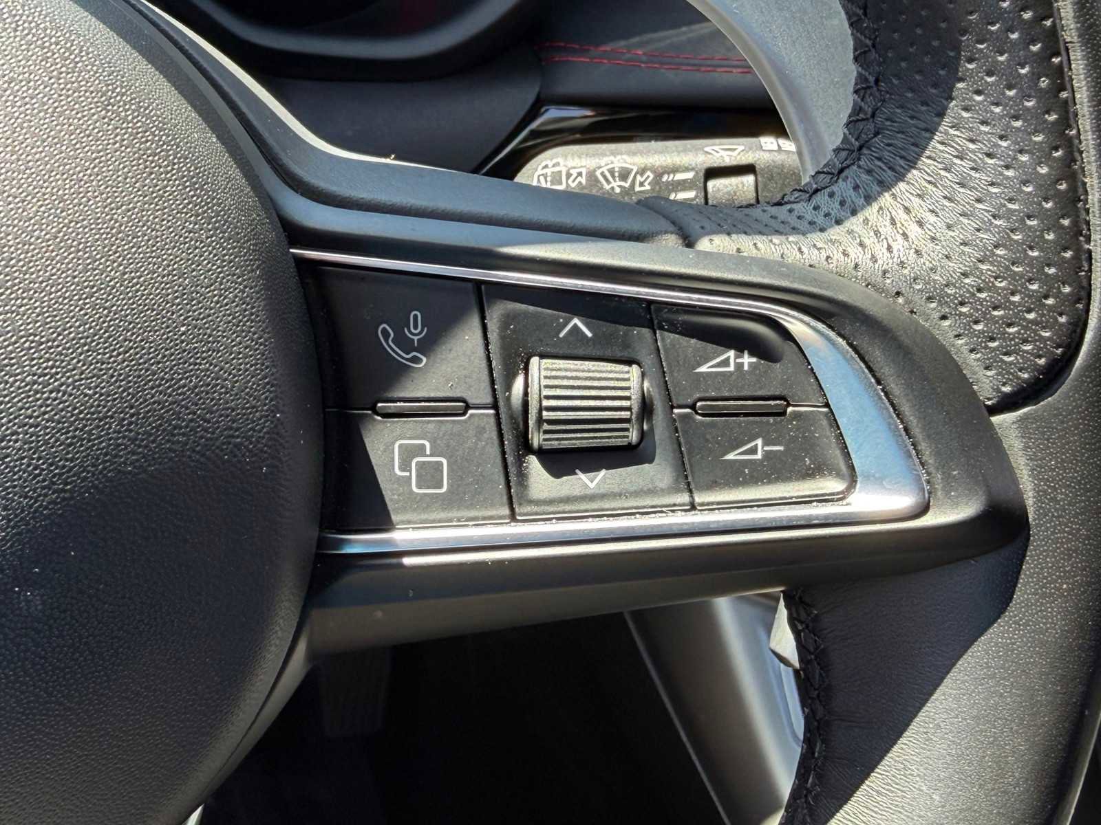 Used 2024 Dodge Hornet R/T w/ Tech Pack w/o Parking AWD/4WD image 19