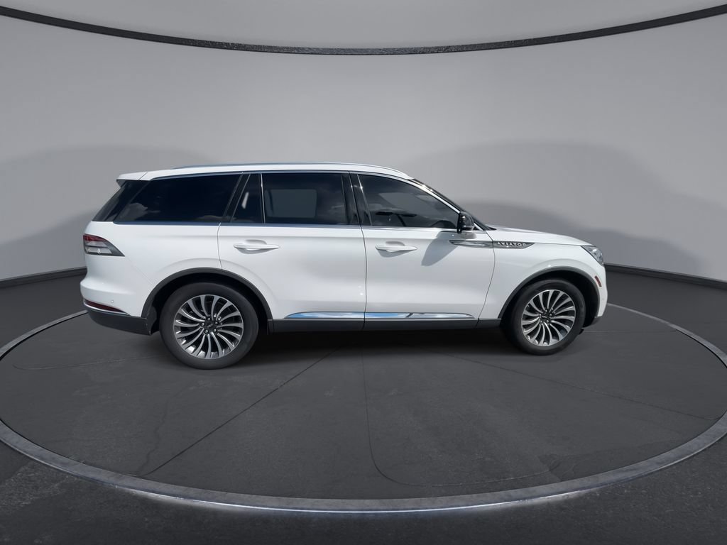 Used 2020 Lincoln Aviator Reserve w/ Equipment Group 201A RWD image 9