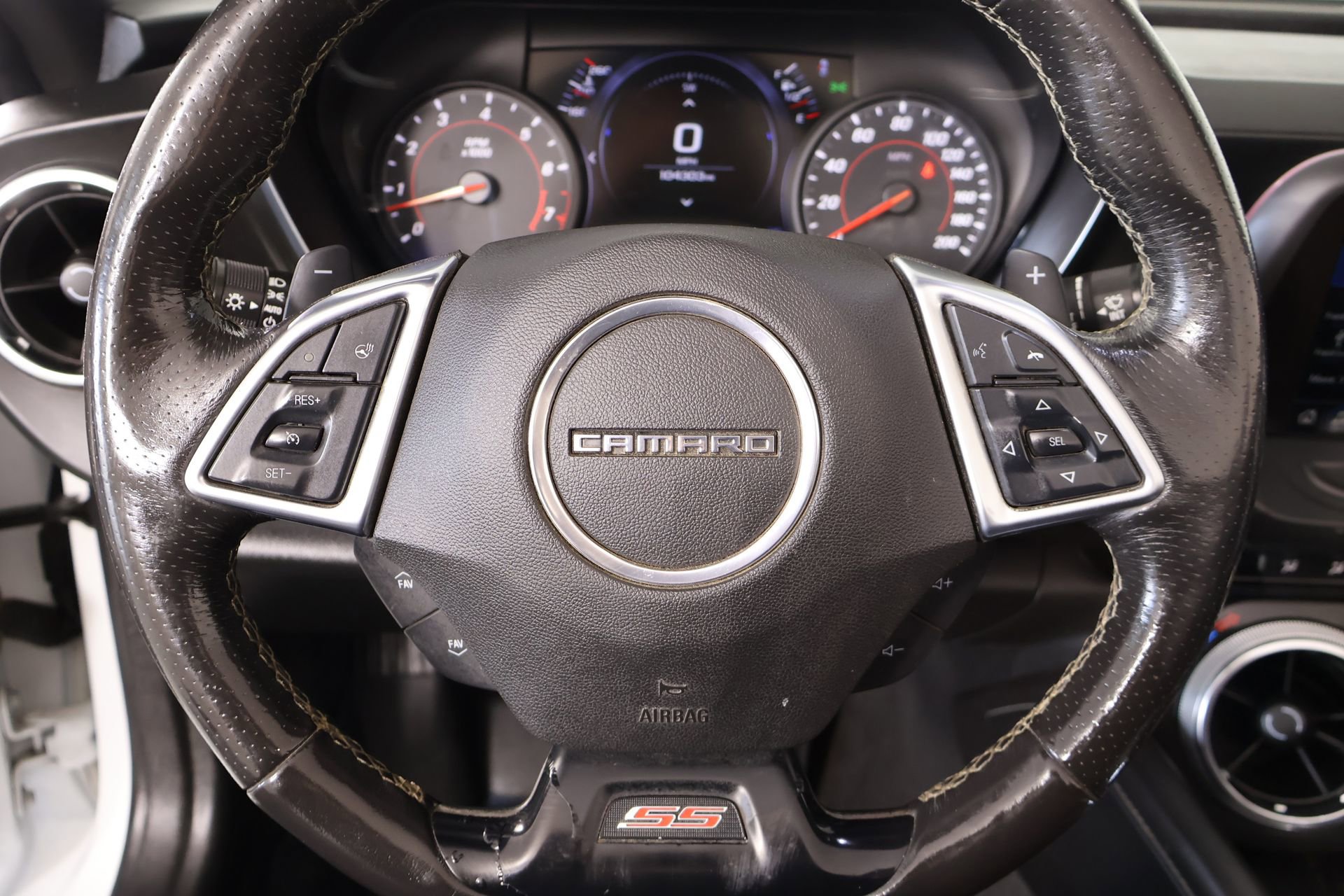 Used 2019 Chevrolet Camaro SS image 3