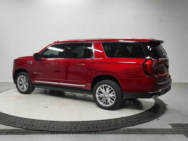 Used 2025 GMC Yukon XL Denali w/ Sun & Power Step Package image 5