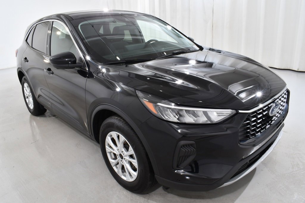 Used 2023 Ford Escape Active w/ Tech Pack #2 image 5