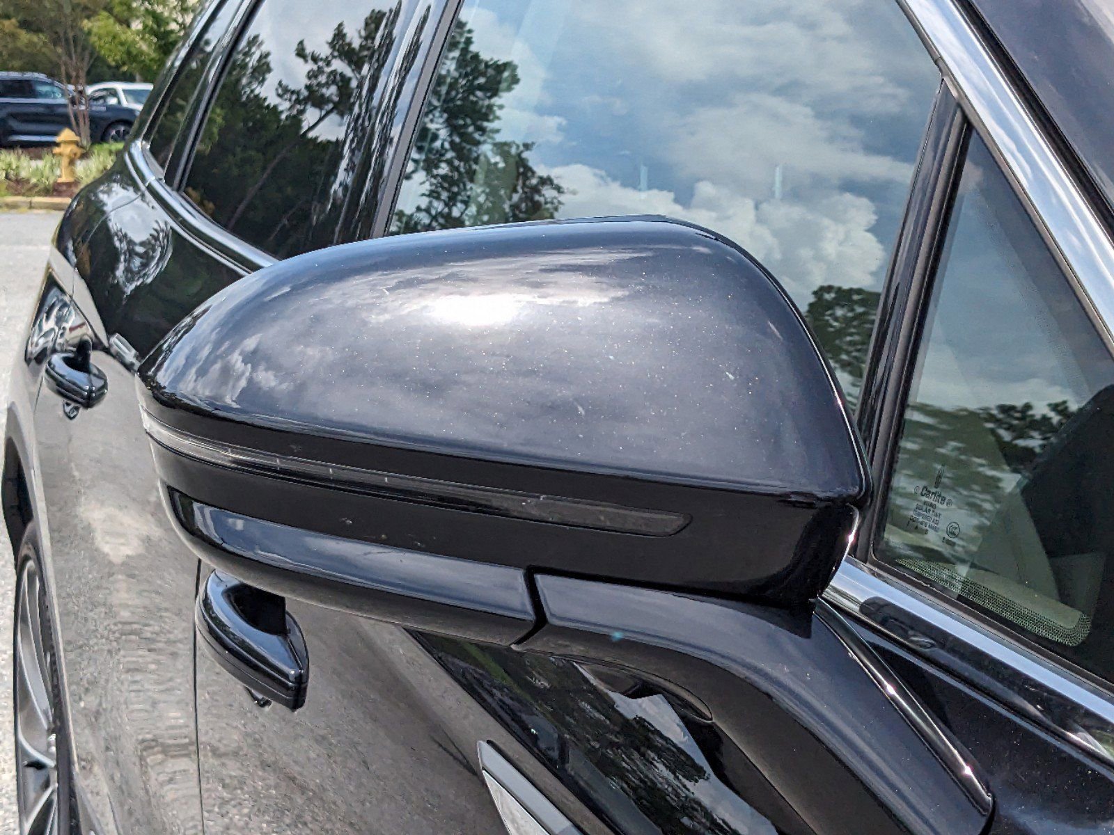 Certified 2023 Lincoln Nautilus Reserve w/ Equipment Group 202A image 12