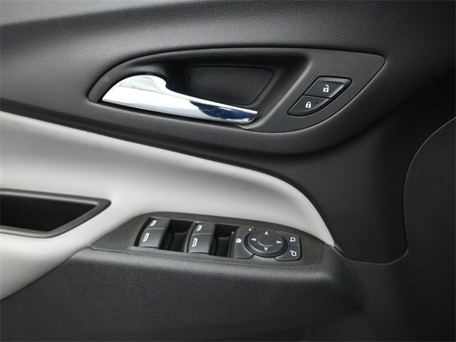 Used 2021 Chevrolet Equinox LS w/ LS Convenience Package image 25