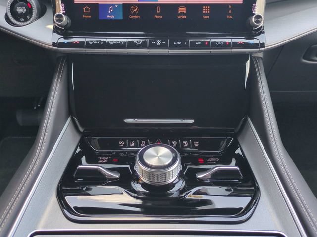 New 2026 Jeep Grand Wagoneer Limited AWD/4WD image 19