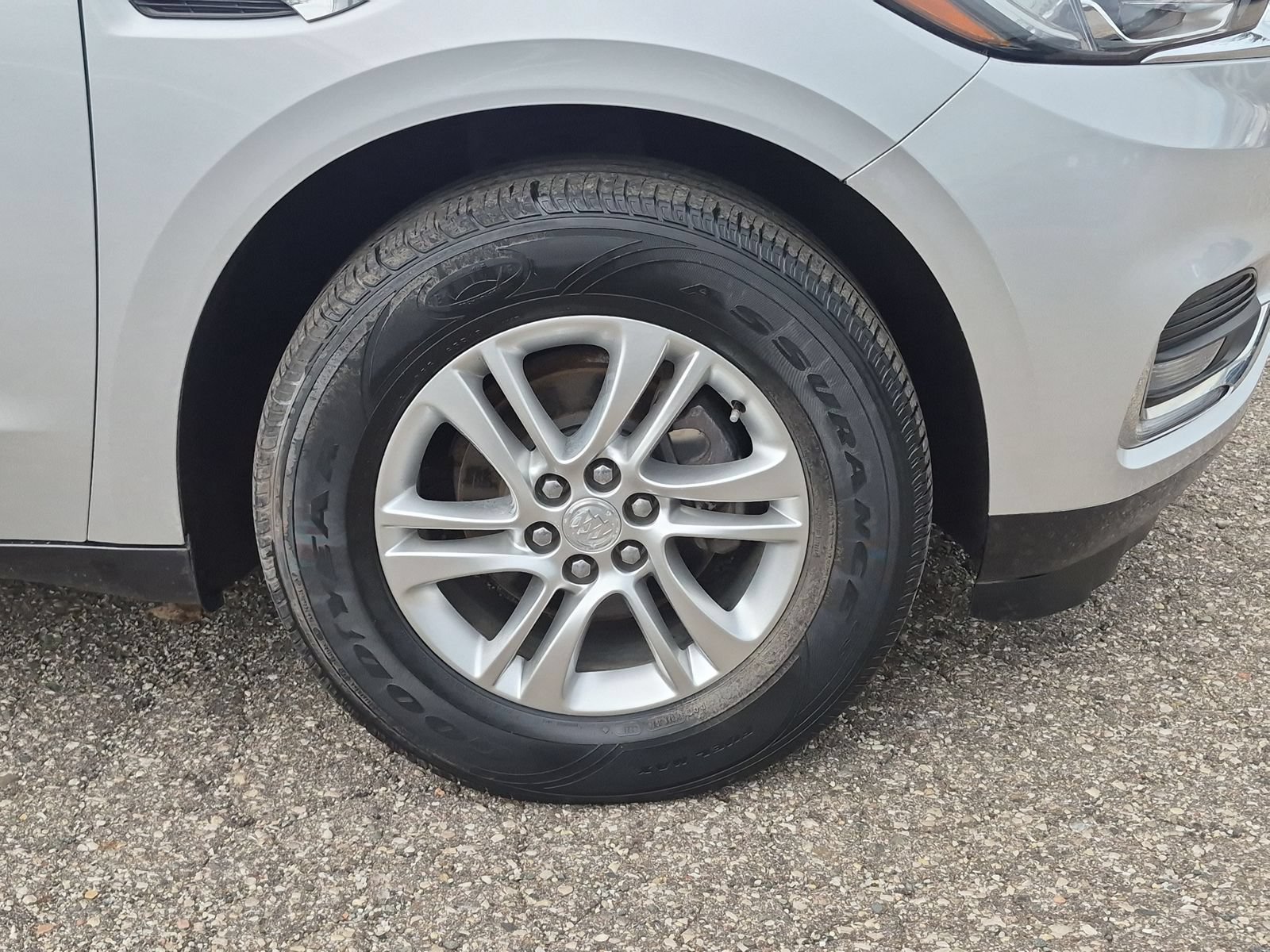 Used 2019 Buick Enclave Essence FWD image 15