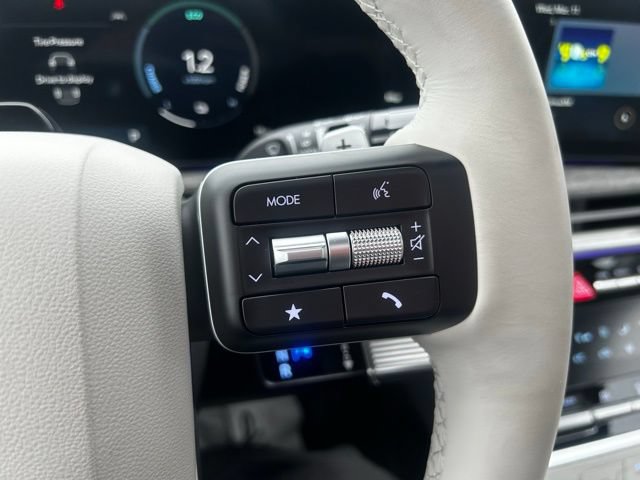 New 2026 Hyundai Santa Fe Limited AWD/4WD image 19