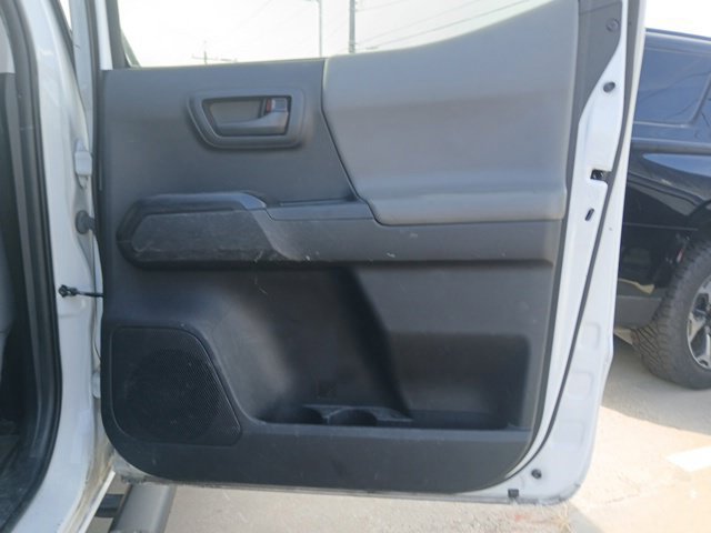 Used 2021 Toyota Tacoma SR w/ SR Convenience Package RWD image 10