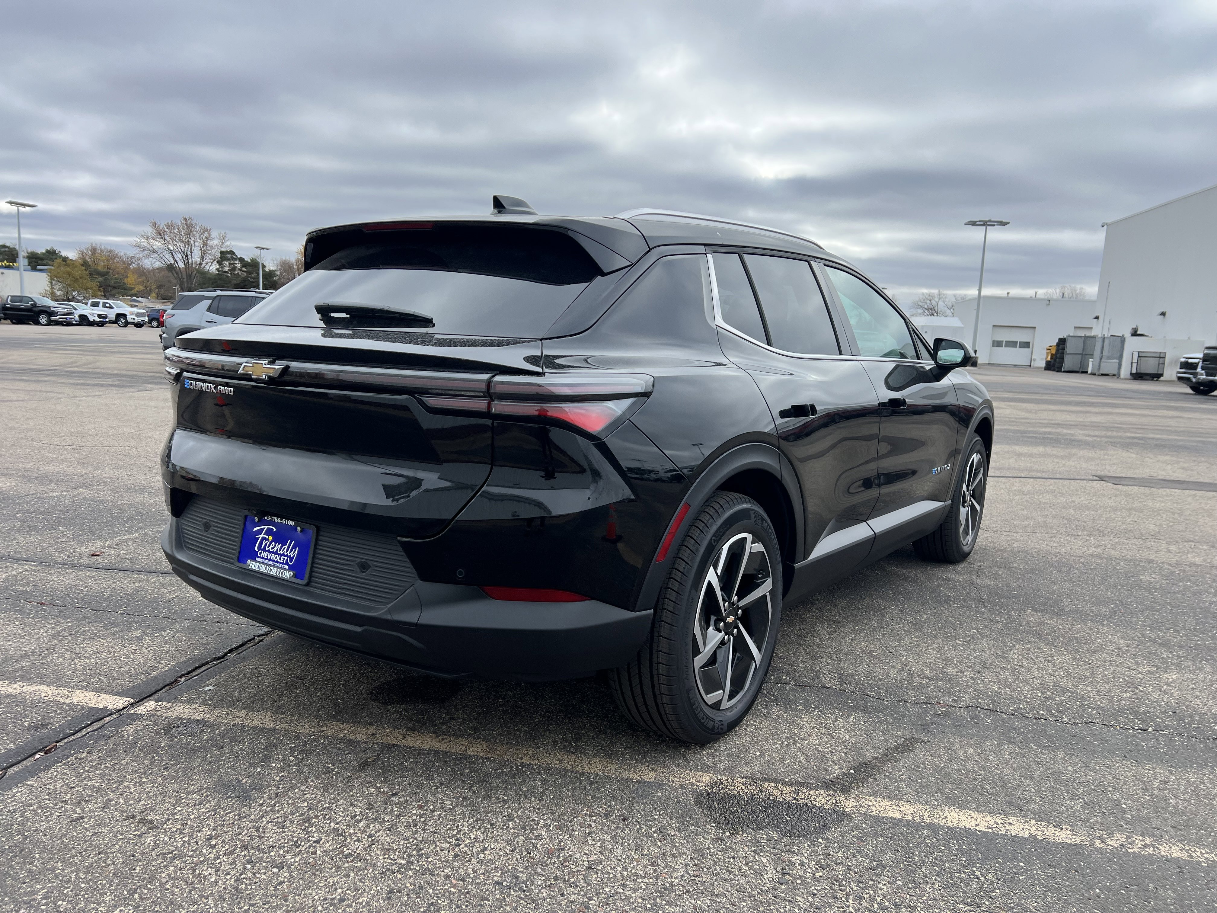 New 2026 Chevrolet Equinox EV LT image 3