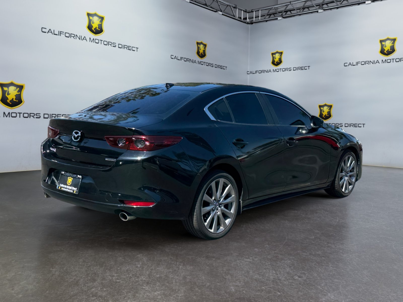 Used 2020 MAZDA MAZDA3 Sedan w/ Preferred Package FWD image 5