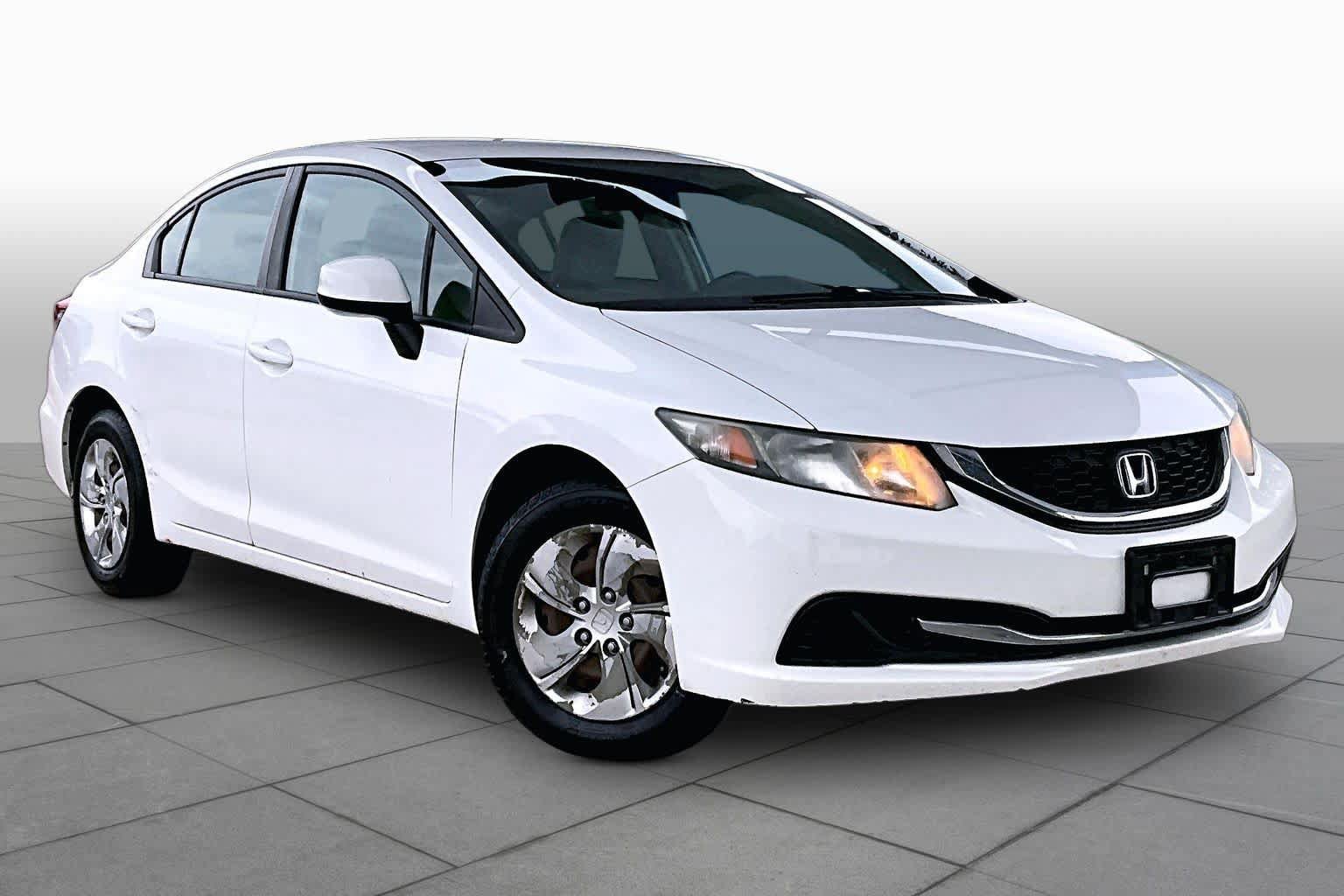 Used 2013 Honda Civic LX image 2