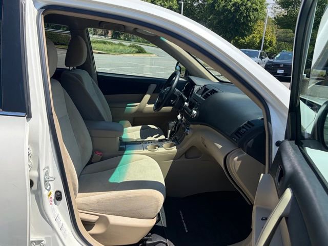 Used 2012 Toyota Highlander 4WD w/ Tech Pkg image 27