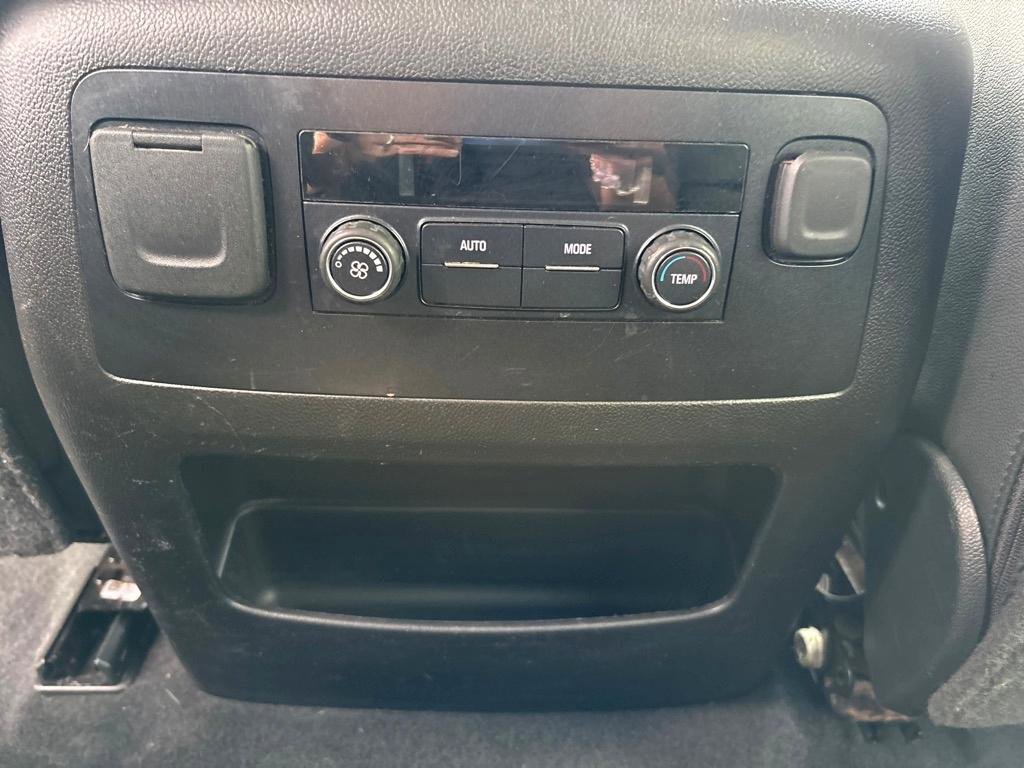 Used 2020 Chevrolet Tahoe LT image 37