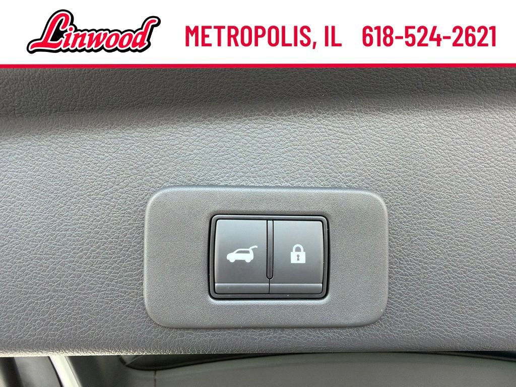 Used 2025 Nissan Murano Platinum w/ Cargo Package AWD/4WD image 16