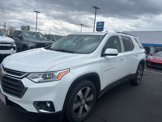 Used 2019 Chevrolet Traverse LT w/ LT Premium Package AWD/4WD image 6