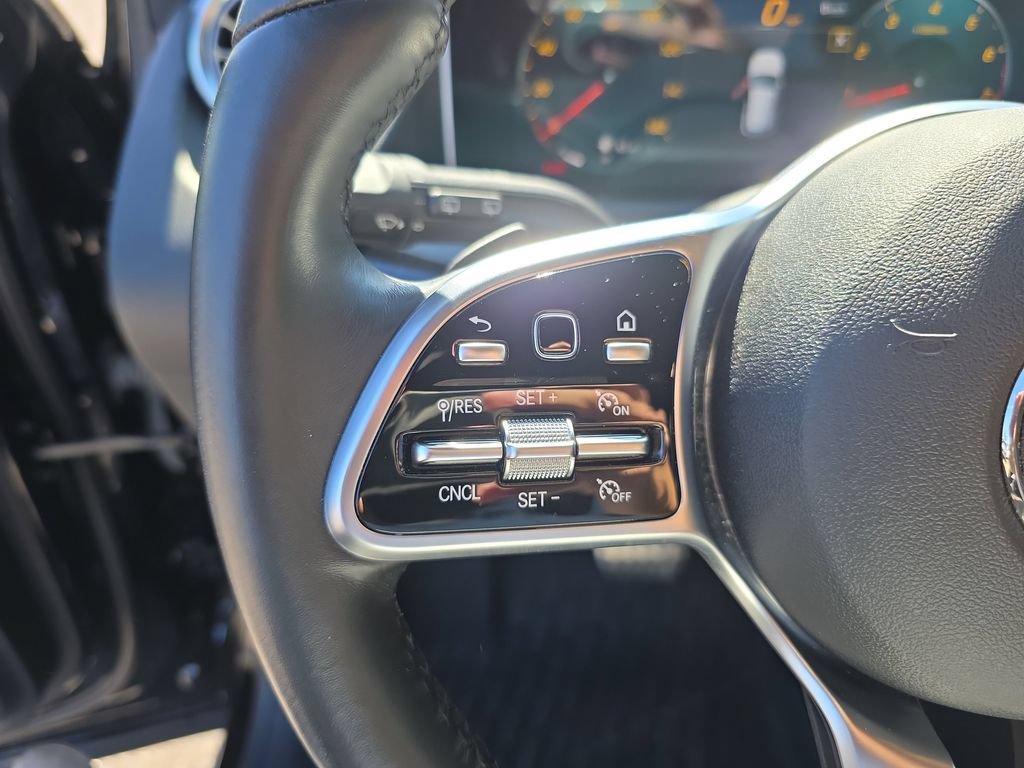 Used 2021 Mercedes-Benz GLA 250 4MATIC image 25