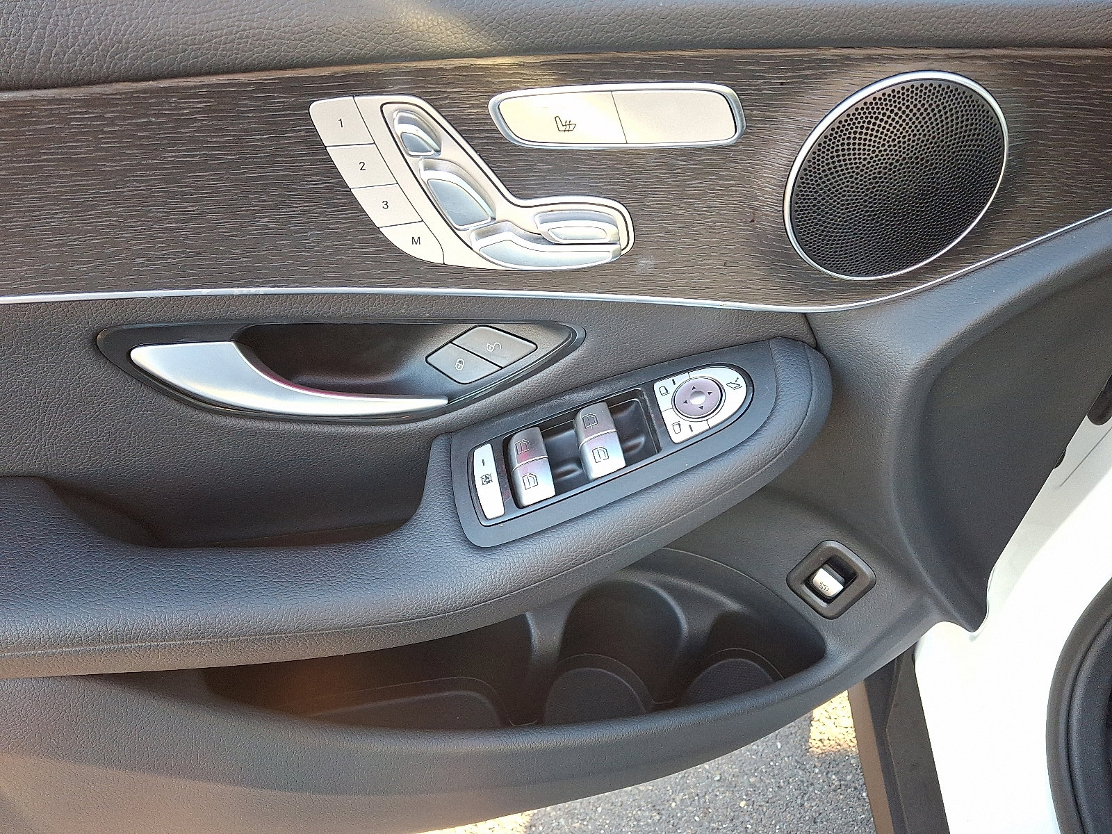 Certified 2022 Mercedes-Benz GLC 300 4MATIC image 12