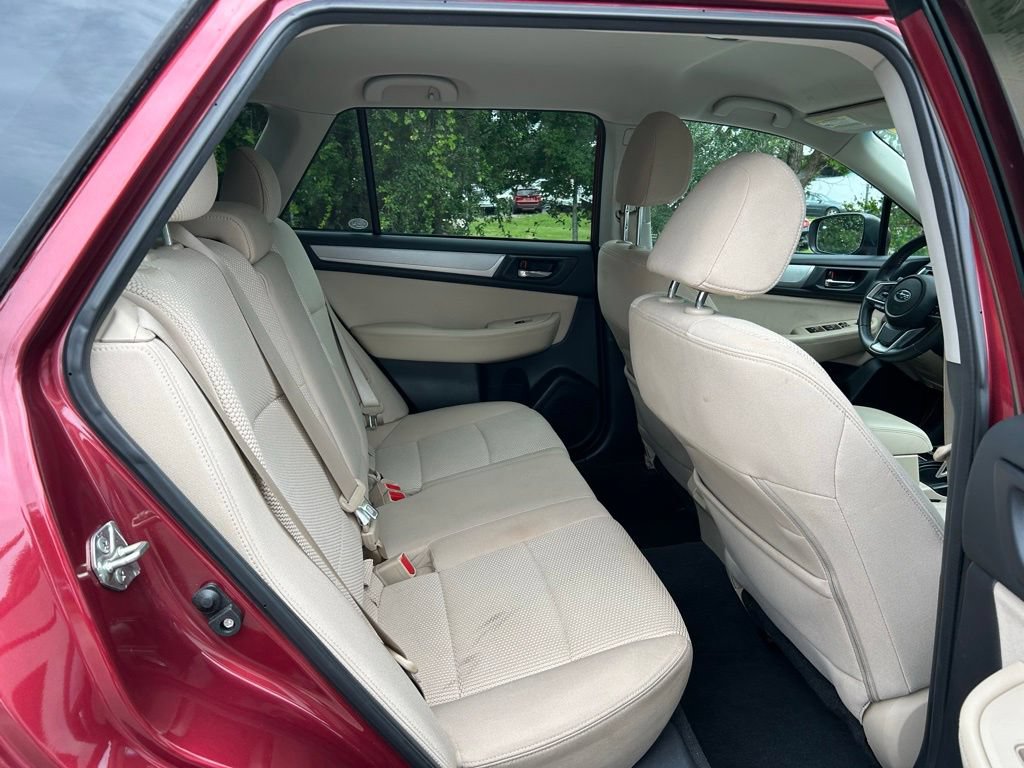 Used 2019 Subaru Outback 2.5i Premium AWD/4WD image 40