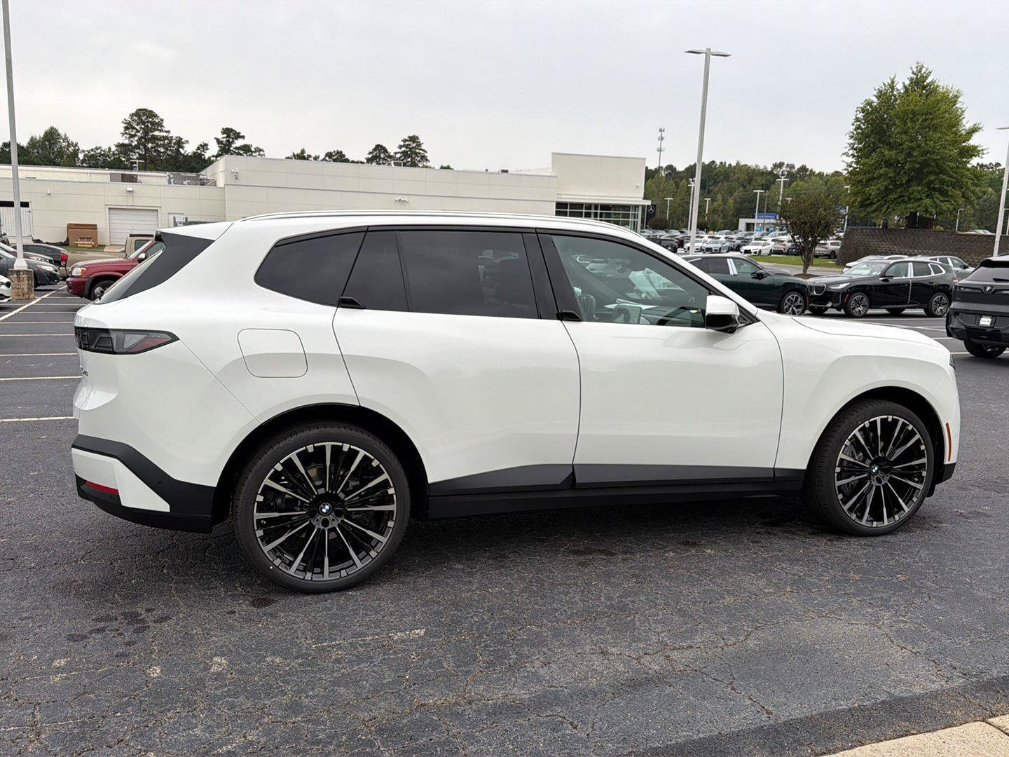 New 2027 BMW X5 xDrive50e AWD/4WD image 7