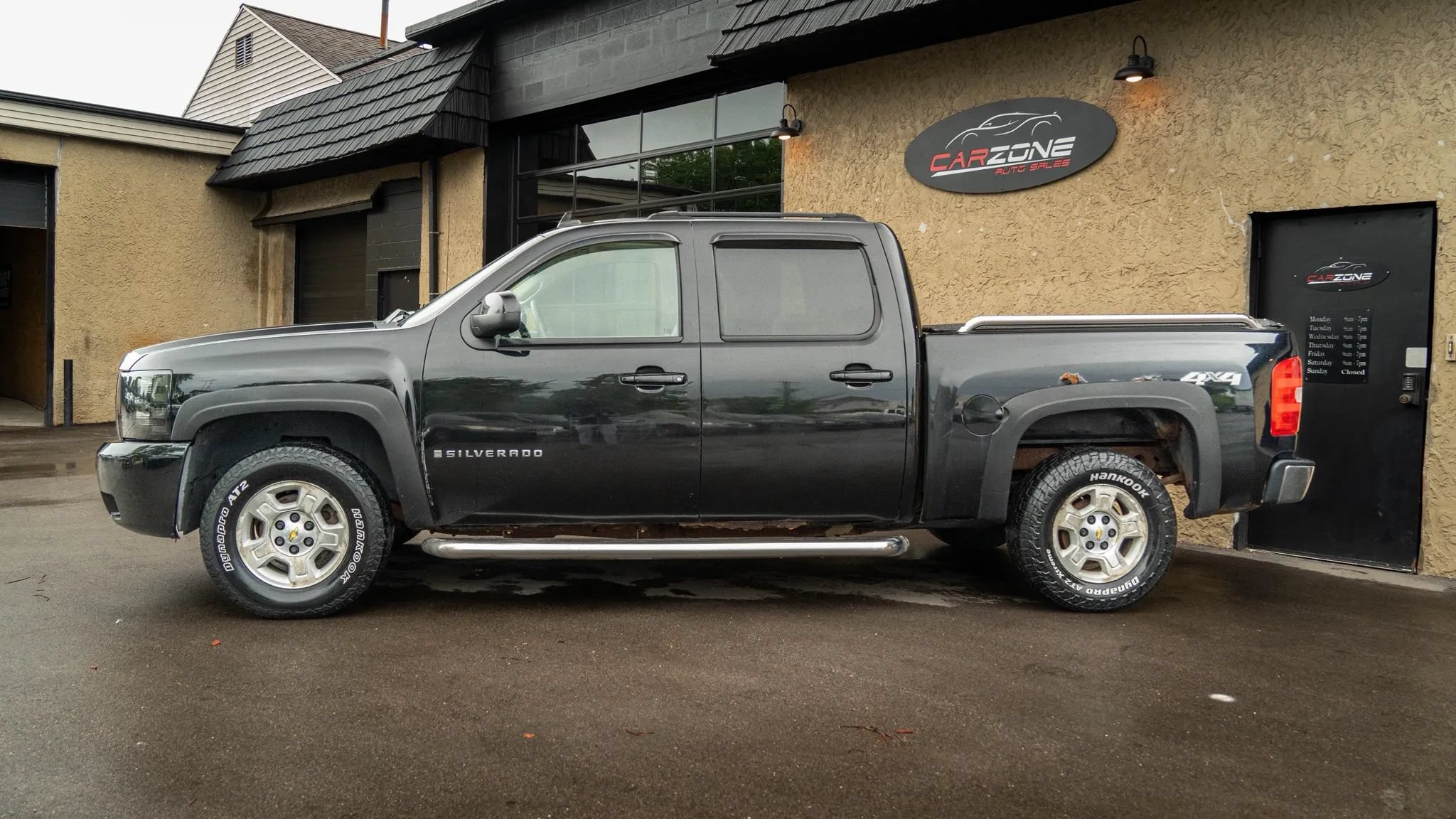 Used 2007 Chevrolet Silverado 1500 LTZ w/ Safety Package AWD/4WD image 2