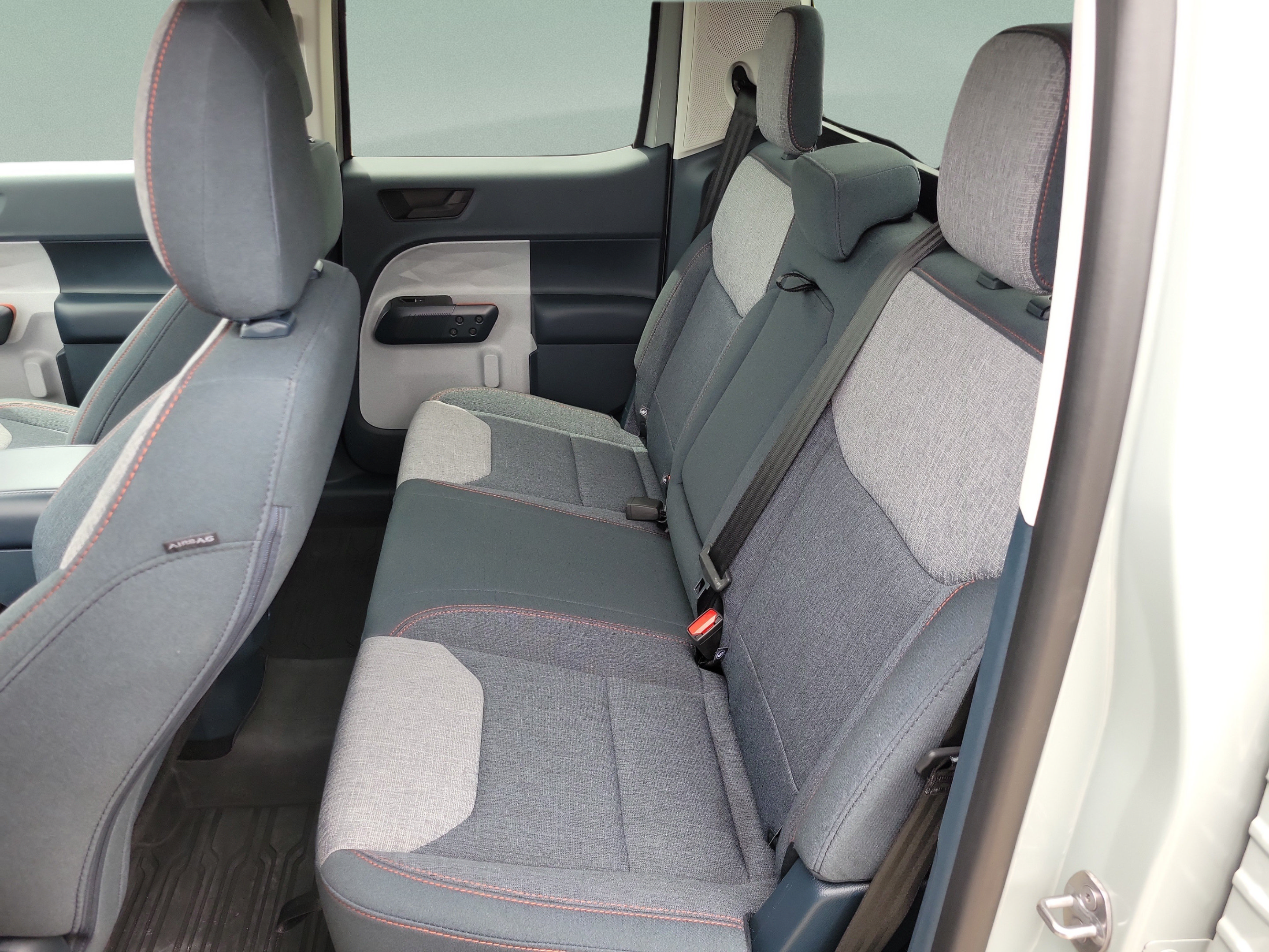 Used 2024 Ford Maverick XLT FWD image 13