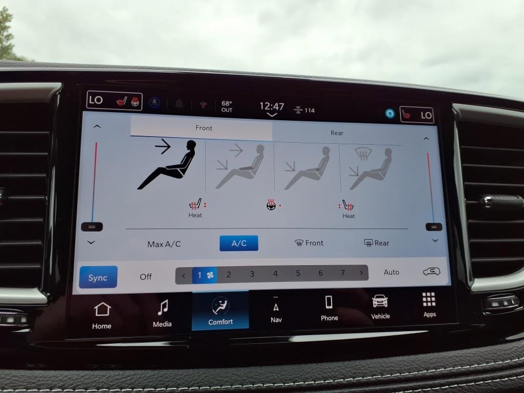 New 2026 Chrysler Pacifica Select image 13