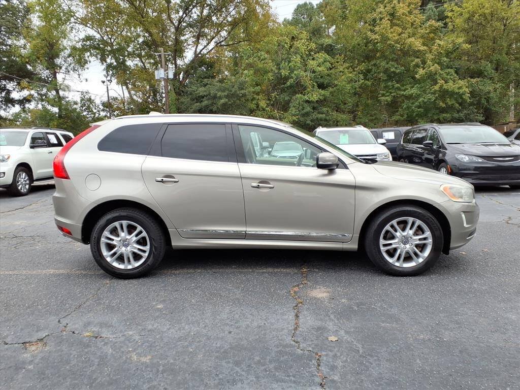 Used 2015 Volvo XC60 T5 Platinum FWD image 2