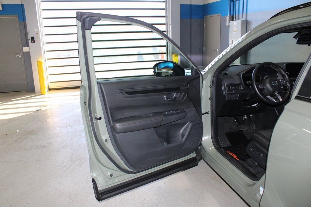 Certified 2026 Honda CR-V TrailSport image 6