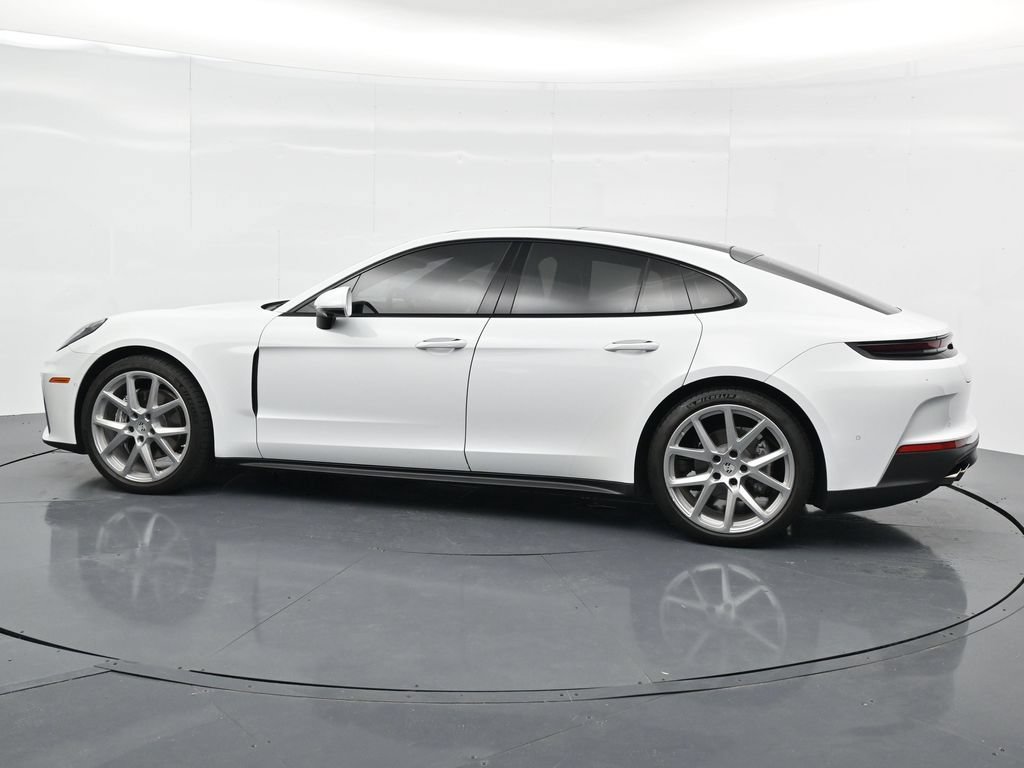 Certified 2024 Porsche Panamera 4 AWD/4WD image 3