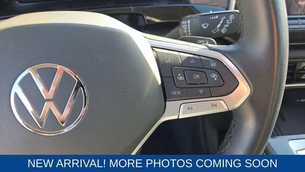 Used 2025 Volkswagen Atlas SEL Premium R-Line image 15