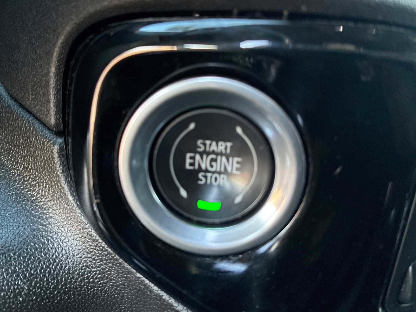 Used 2023 Chevrolet Silverado 1500 RST image 16