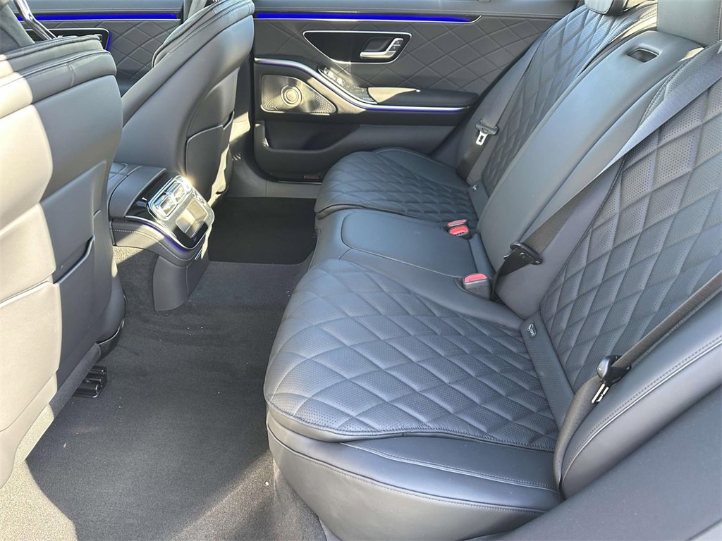 New 2025 Mercedes-Benz S 580 4MATIC Sedan image 22