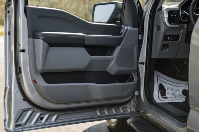 Used 2021 Ford F150 XLT image 47