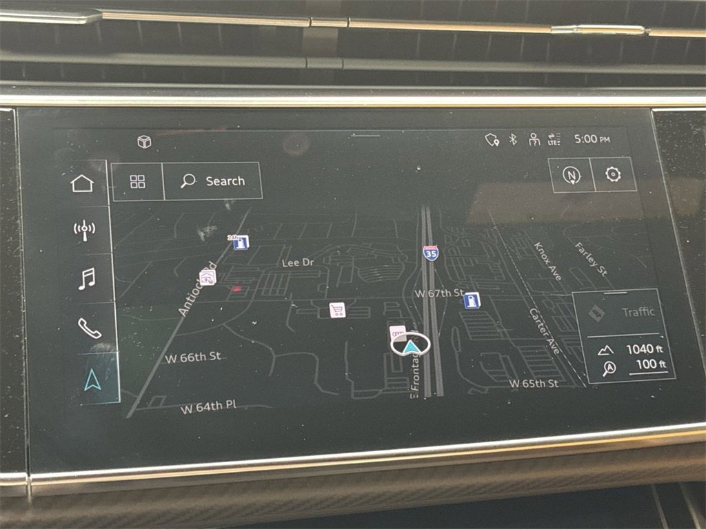 Used 2024 Audi RS Q8 w/ Black Optic Package image 18