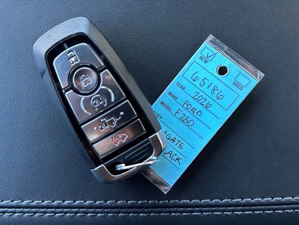 New 2026 Ford F250 Platinum image 39