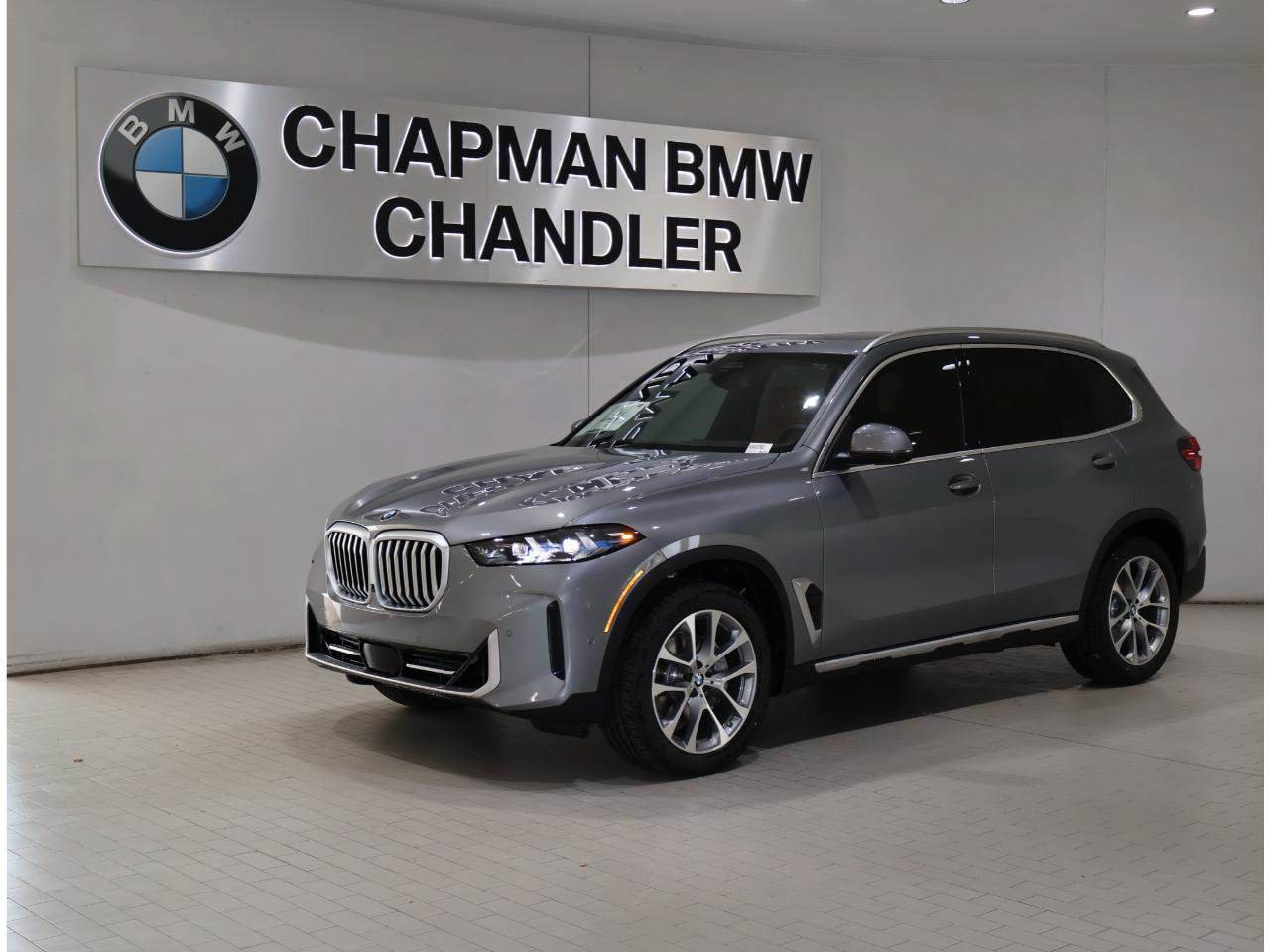 Used 2026 BMW X5 xDrive40i w/ Premium Package AWD/4WD image 1